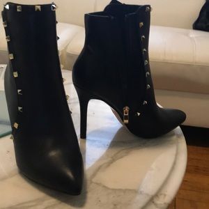Nicole Miller boots